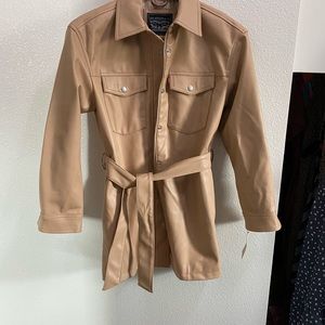 LEVI Faux leather tie shirt jacket. Light tan